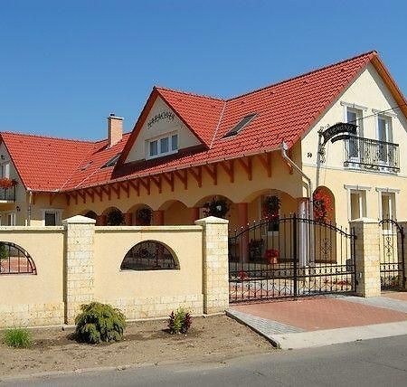 Harmonia Panzio Hotell Sárospatak Eksteriør bilde